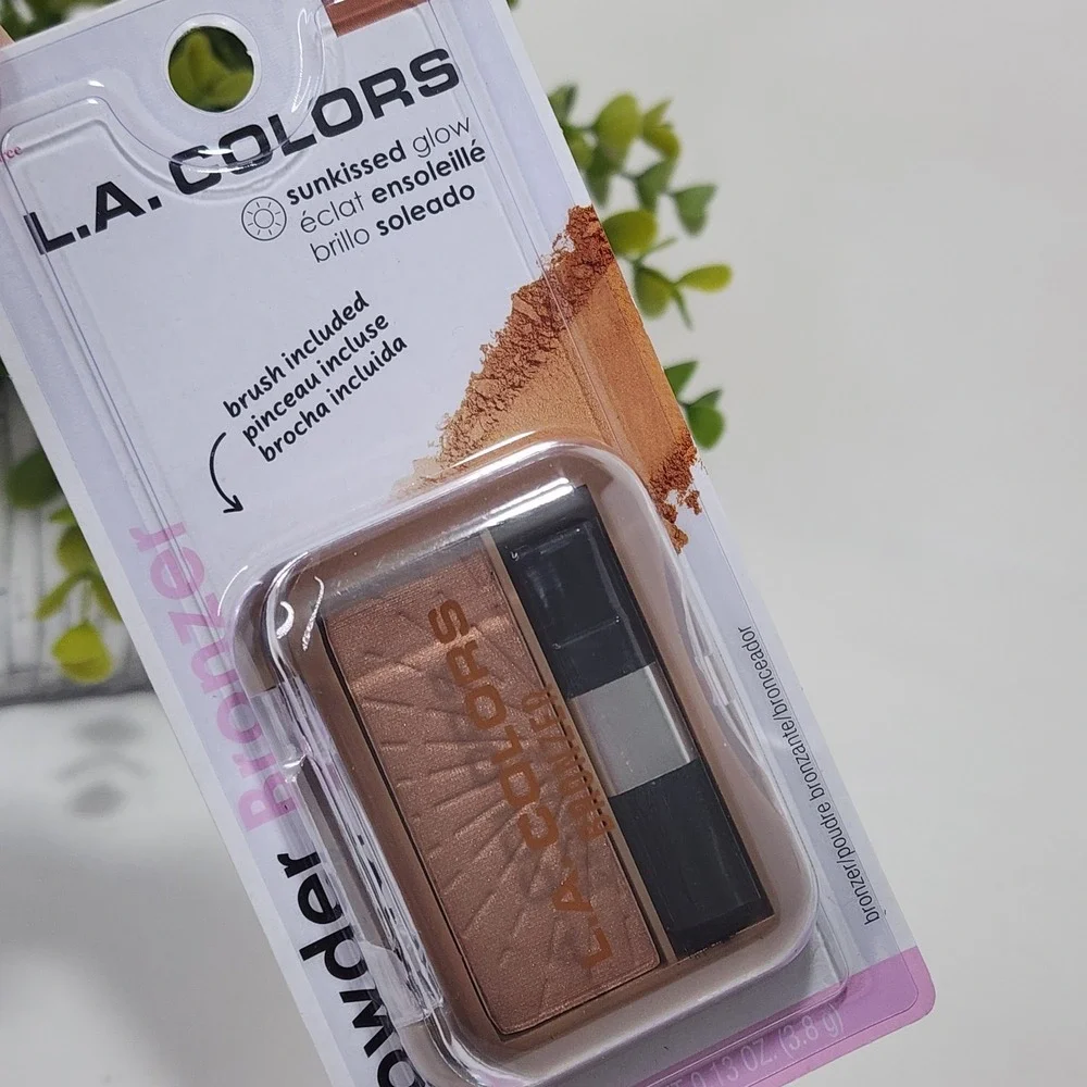 L.A. COLORS Powder Bronzer - Baked C62243 ~ 0.13 oz ~ New and Unopened
